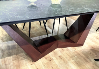 Стол обеденный Signal BONUCCI Ceramic черный/орех 98x200-250